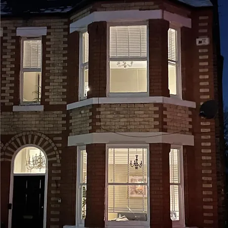 My Big House Up North Grappenhall Warrington Exterior photo